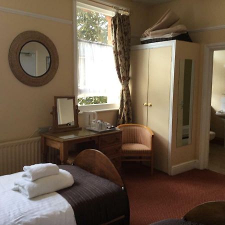 Railway Hotel Faversham Esterno foto