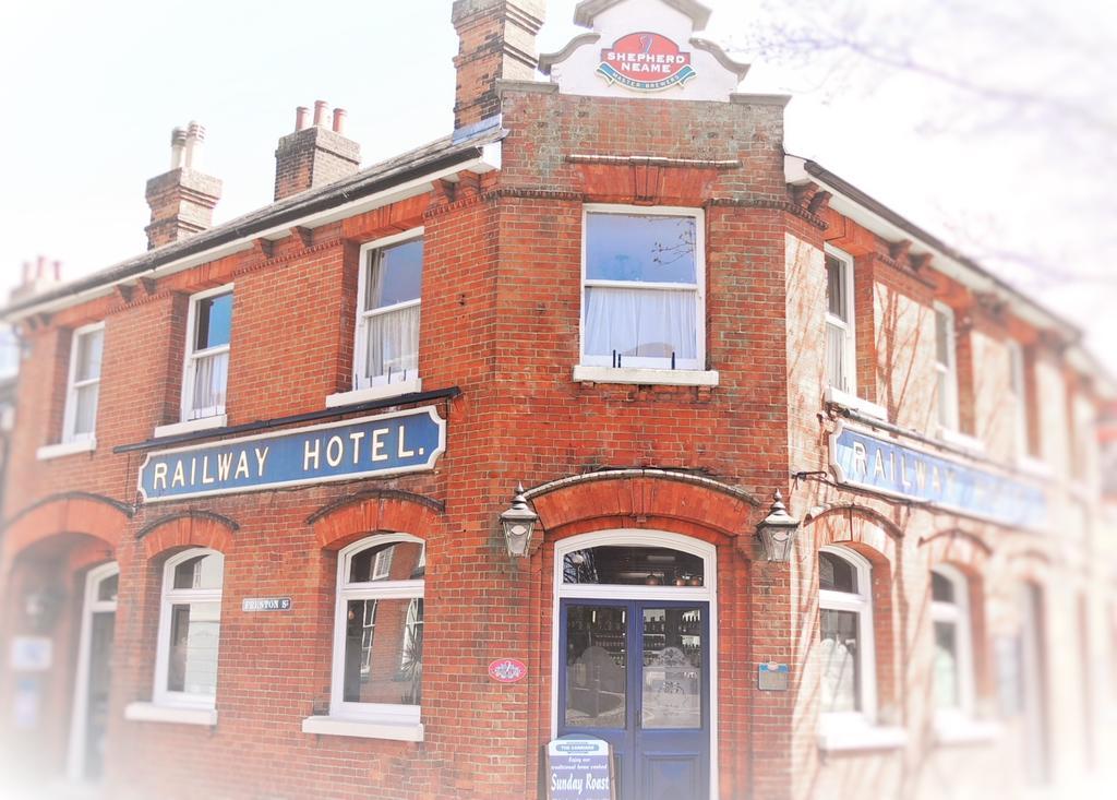 Railway Hotel Faversham Esterno foto