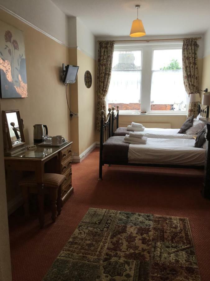 Railway Hotel Faversham Esterno foto