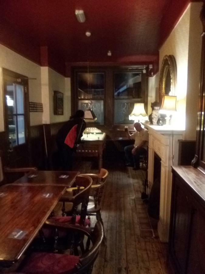 Railway Hotel Faversham Esterno foto