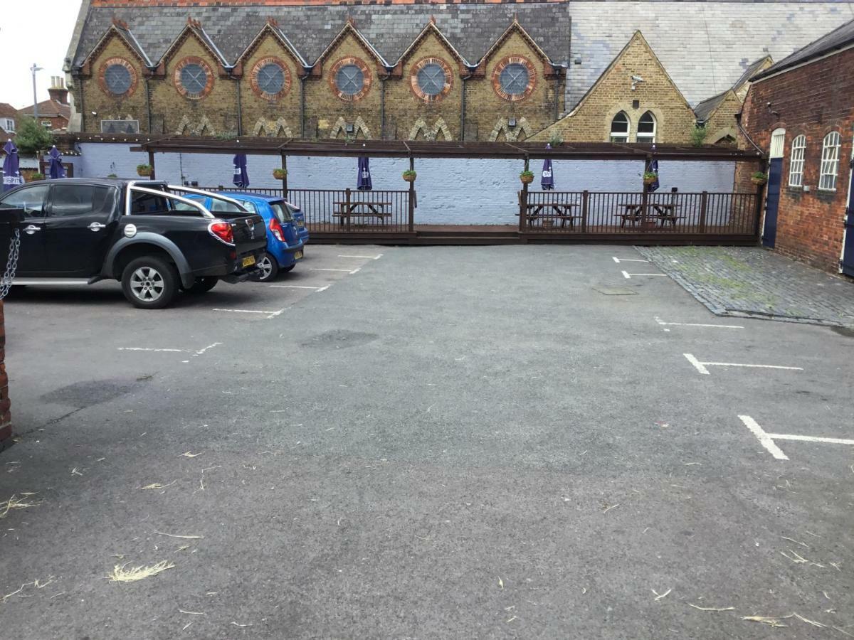 Railway Hotel Faversham Esterno foto
