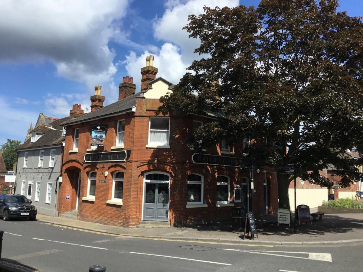 Railway Hotel Faversham Esterno foto