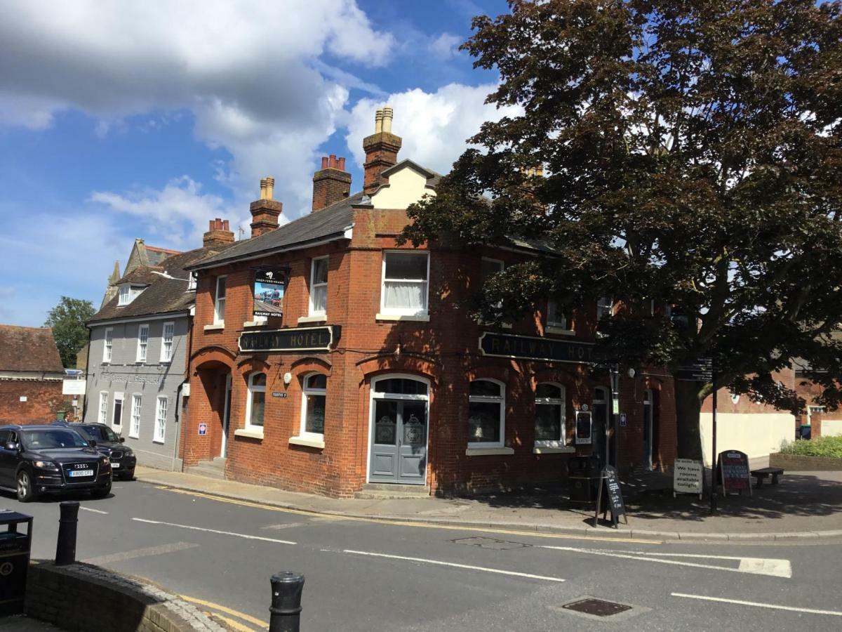 Railway Hotel Faversham Esterno foto